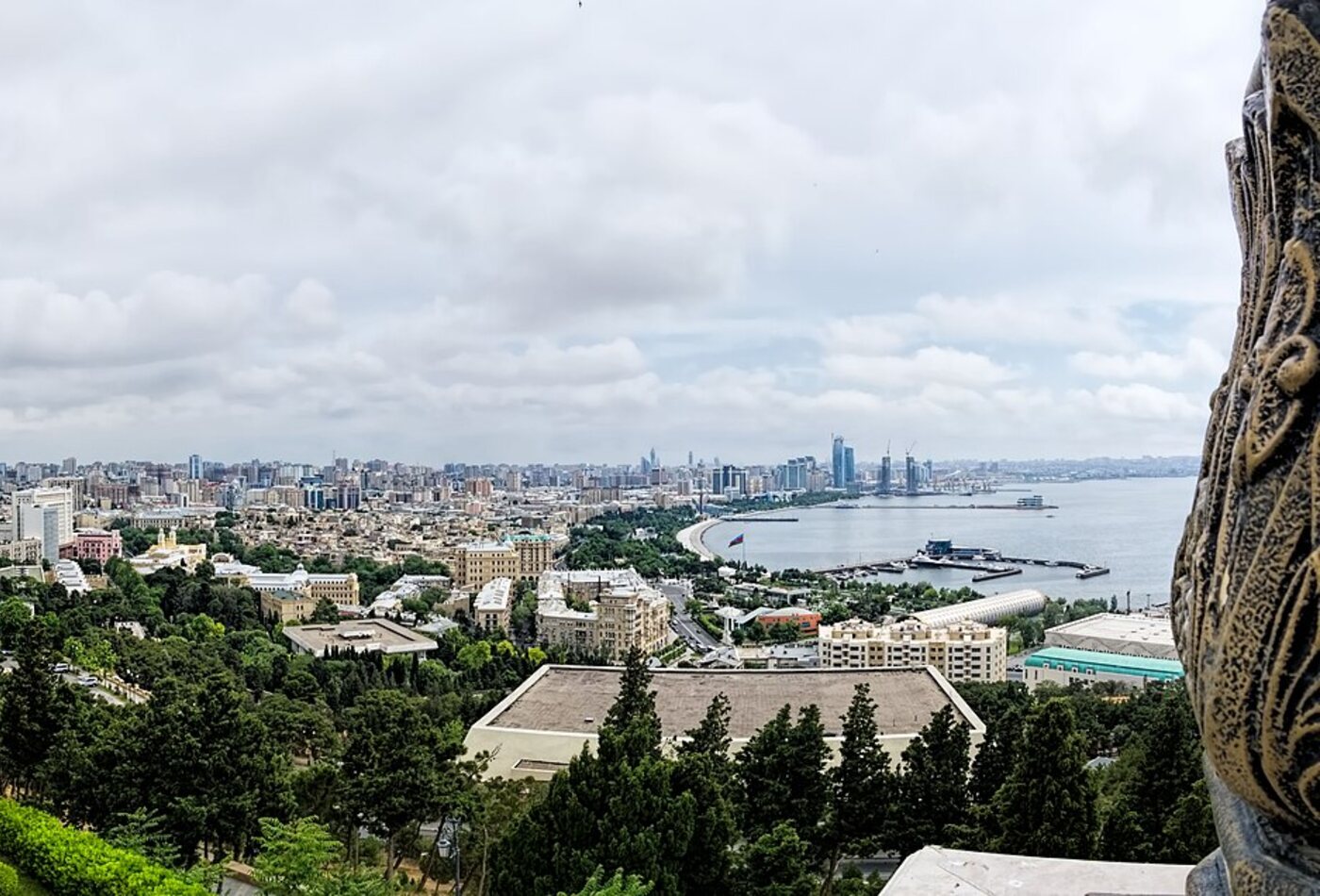 Baku как Caspian and рейс hub Azerbaijan