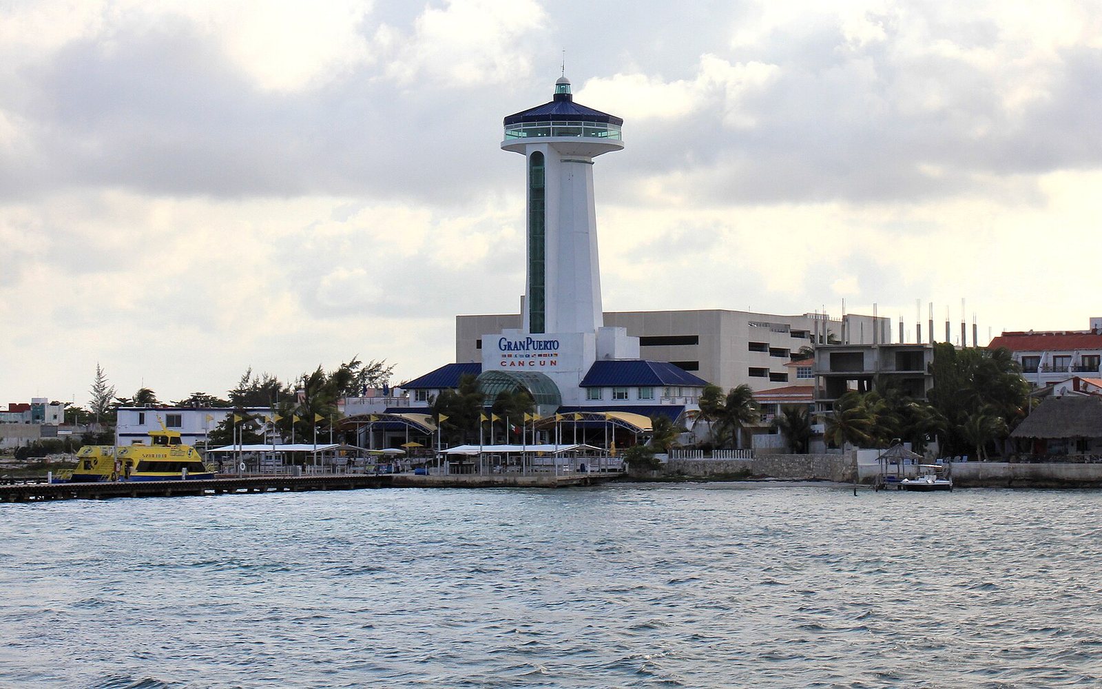 паром из Cancun для Isla Mujeres