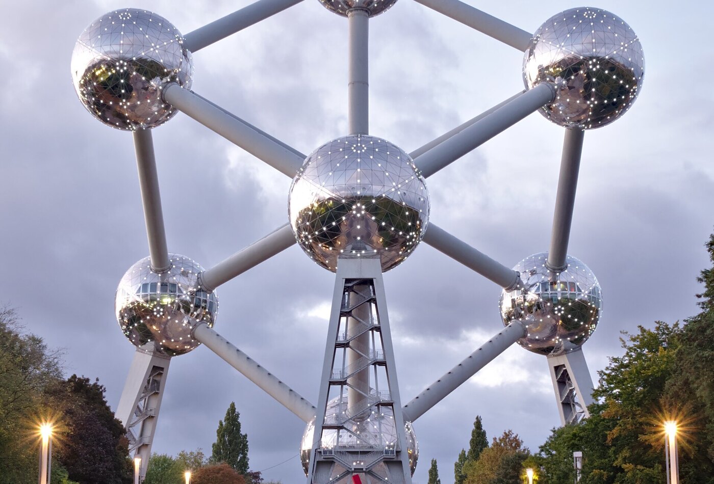 Brussels Atomium и timed билеты