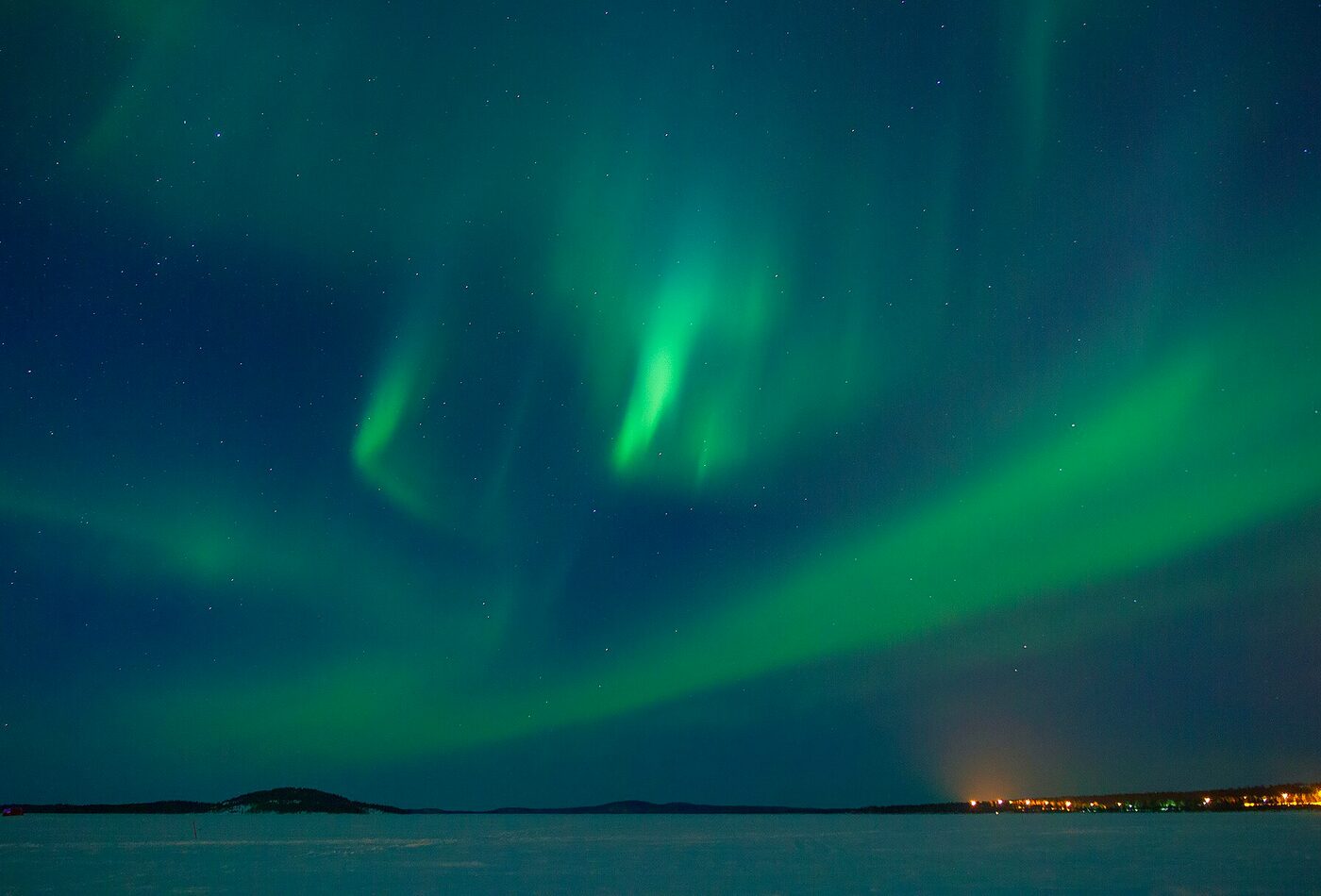 Lapland northern lights и Arctic winter