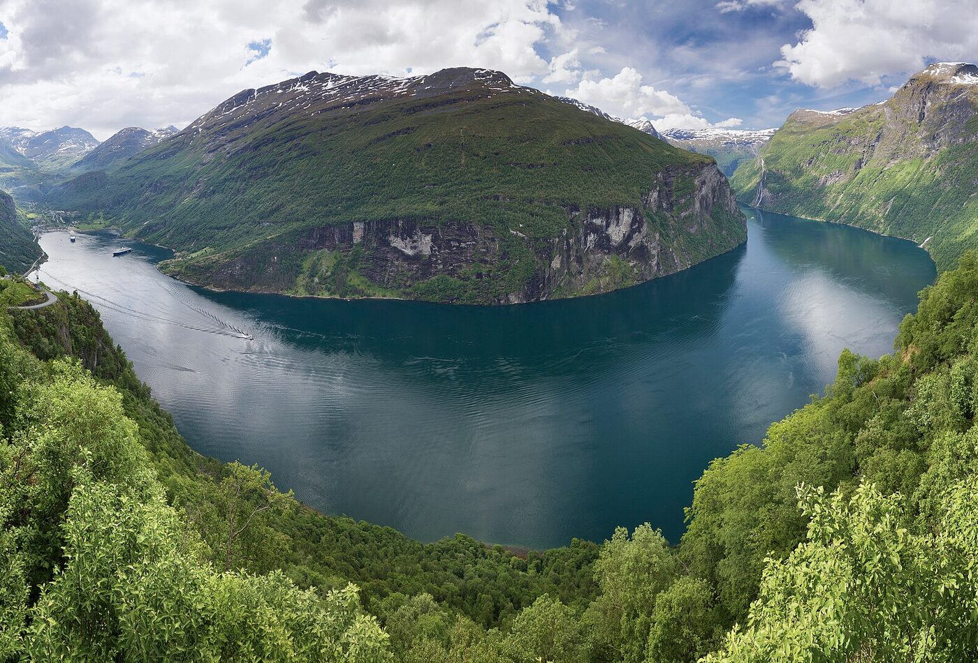 Norway fjord route Geirangerfjord