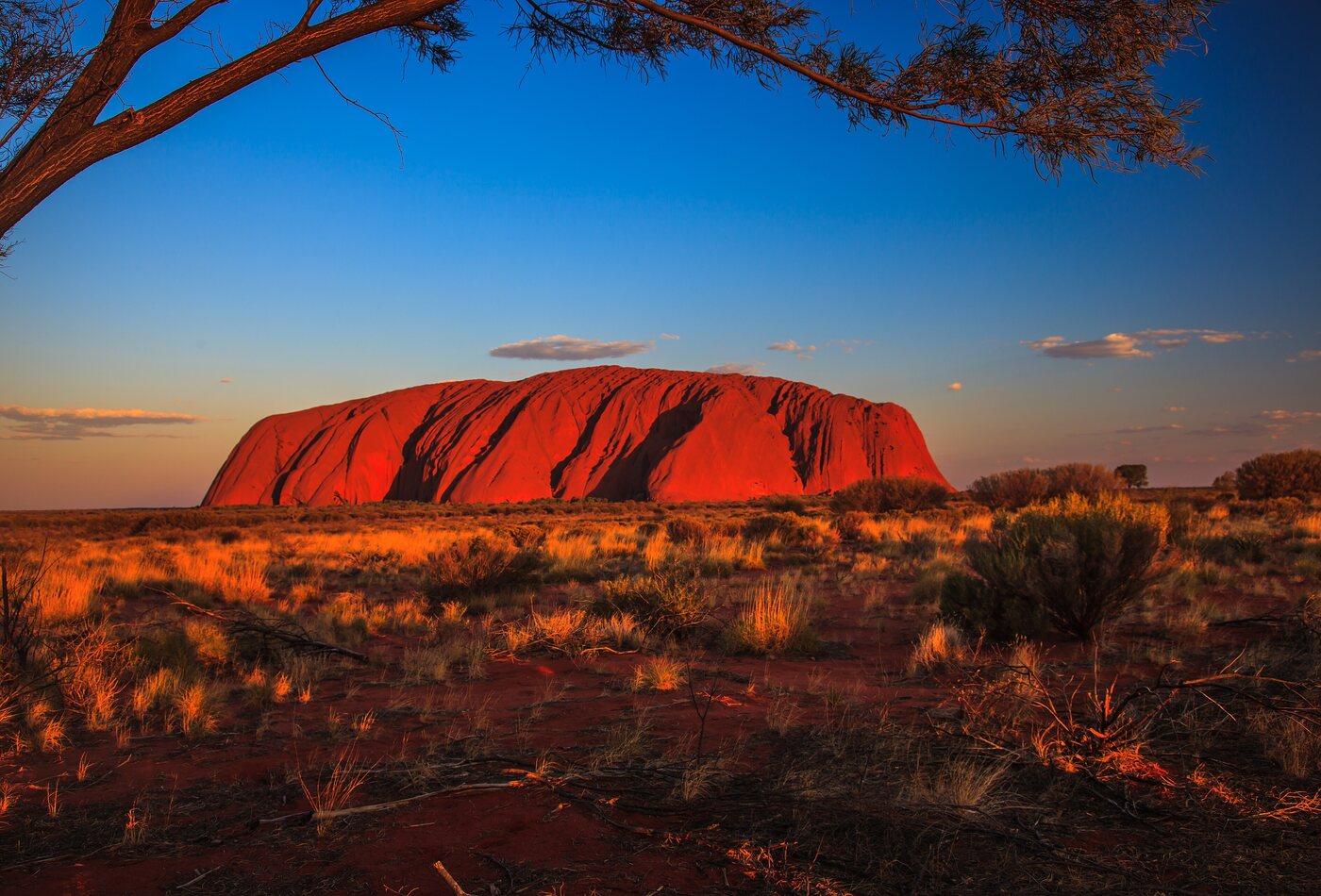 Uluru permits и Australia outback planning